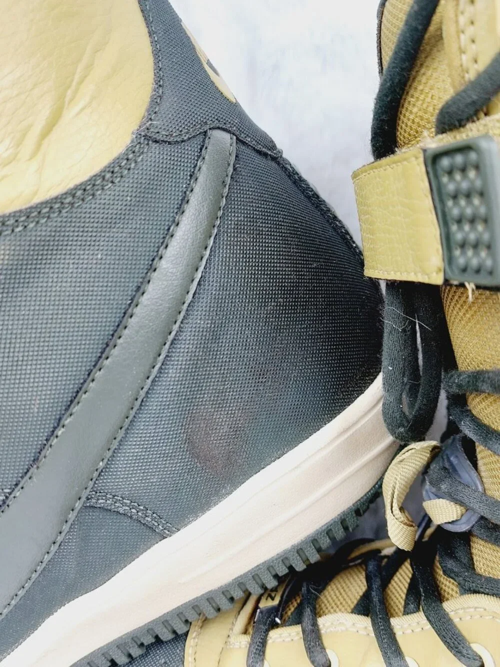 Nike Men's Barley Dark Army Zoom Force 1 Leather Ankle Snow Boots Size 12